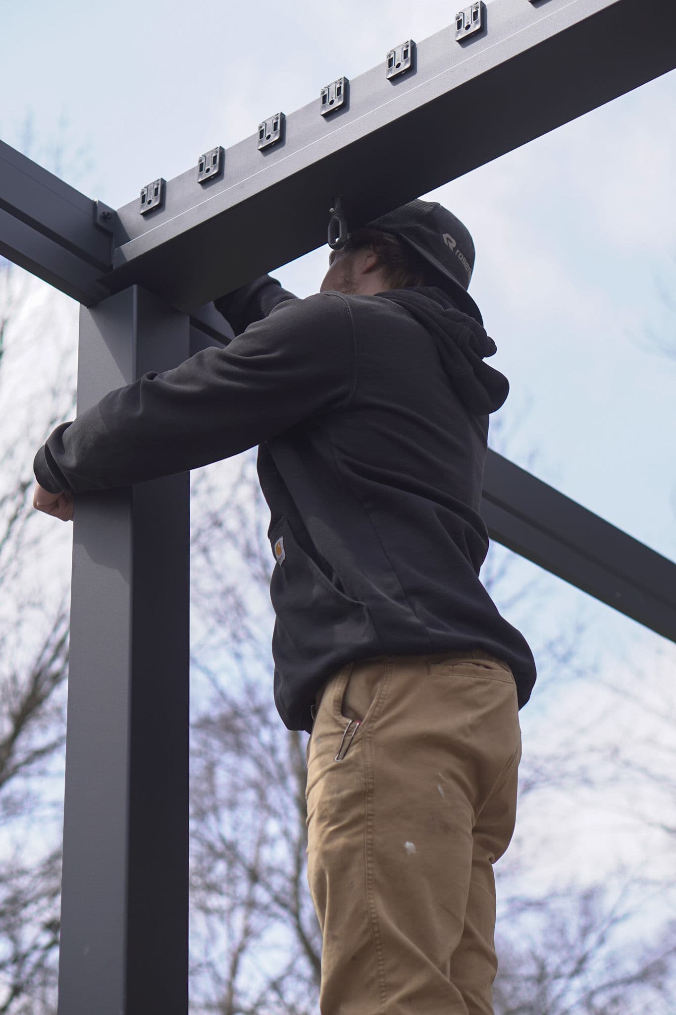 Gallery photos for Creating Stunning Backyard Retreats with Pergolas and Firepits: Image #3